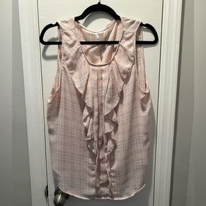 Elle brand light pink sleeveless tank.